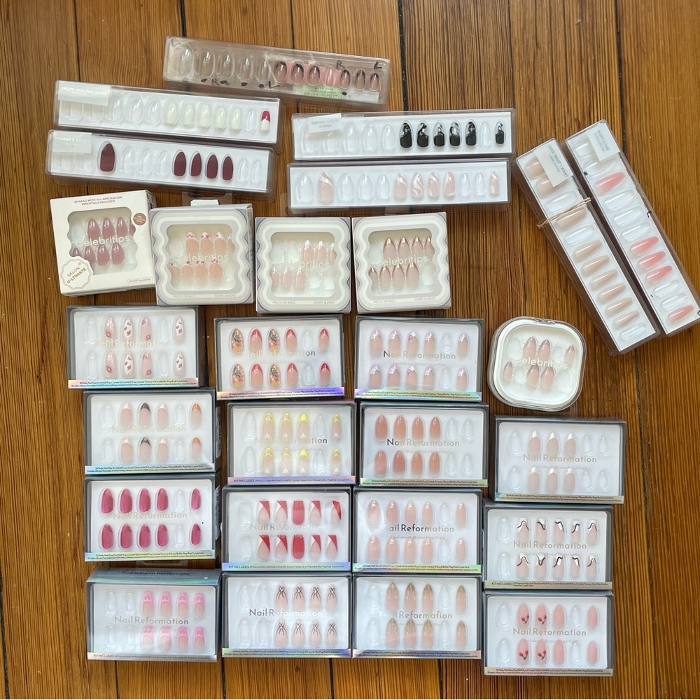 NAIL REFORMATION & CELEBRITIPS  & STATIC- 29 sets French Tips for smaller hands